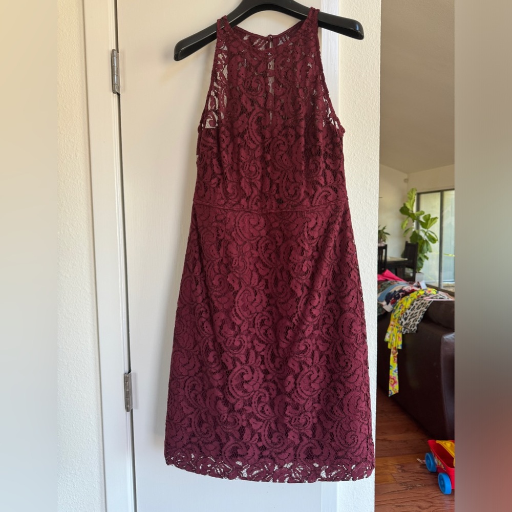 J Crew burgundy lace overlay knee-length sleeveless lace dress